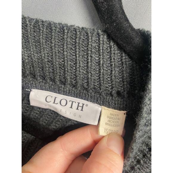 Cloth By Design Cardigan Womens XS Gray Knit Button Front V Neck Long Sleeve B63 - Picture 2 of 5